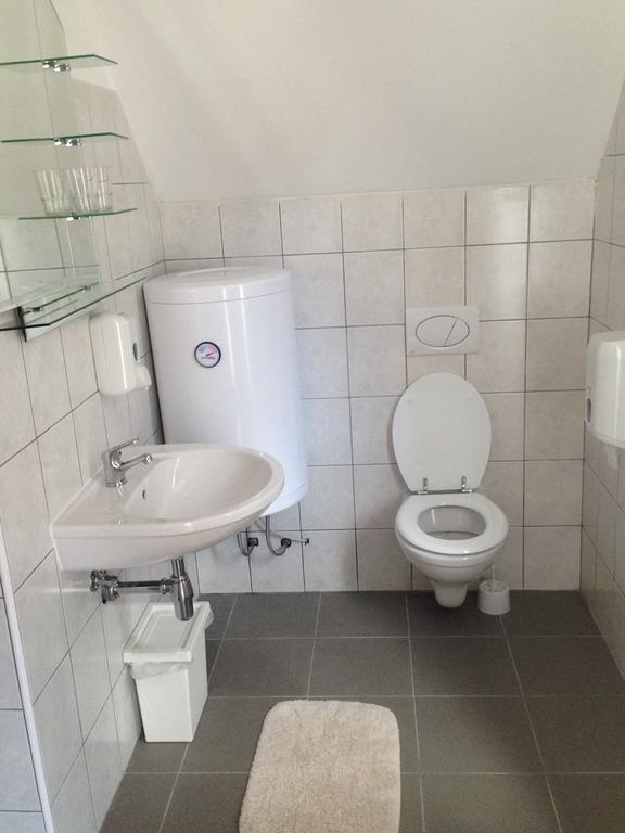 B&B Rot Bohinjska Bela Zimmer foto
