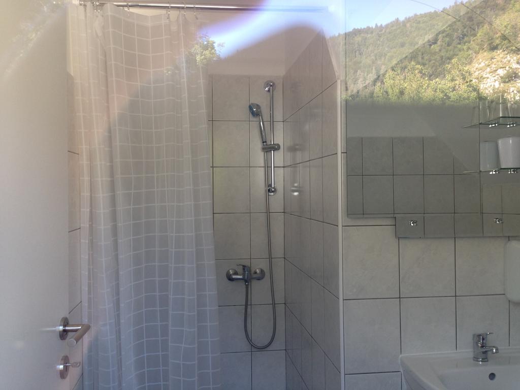 B&B Rot Bohinjska Bela Zimmer foto